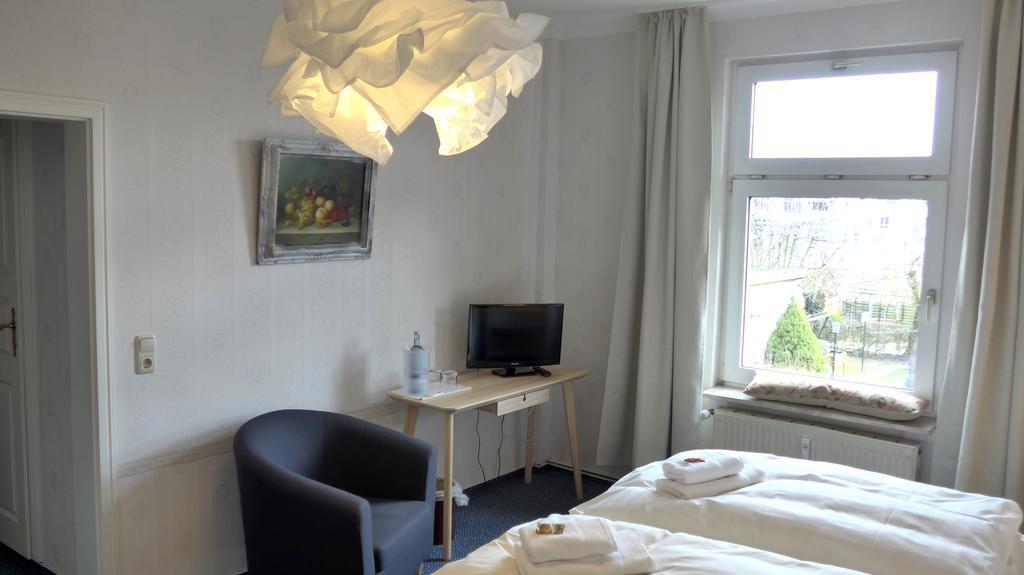 Romantisches Hotel Zur Traube Schwerin Buitenkant foto